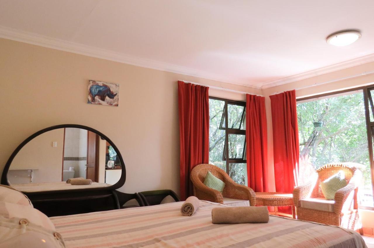 Umkhumbi Lodge Hluhluwe Luaran gambar