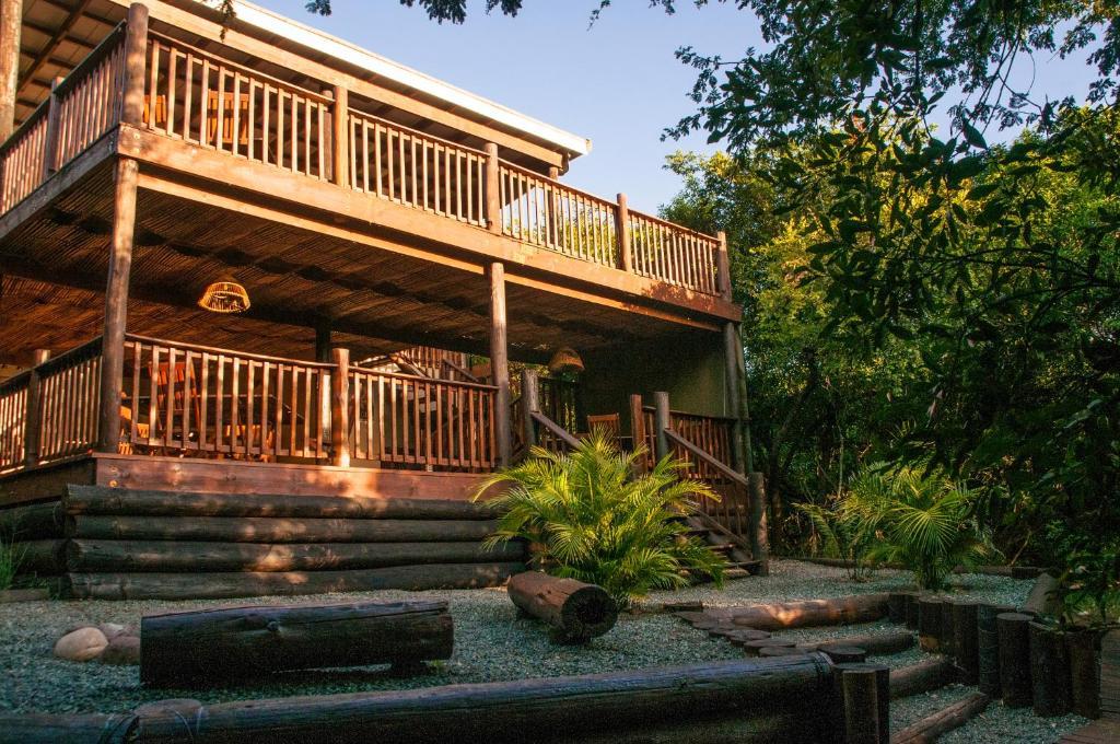 Umkhumbi Lodge Hluhluwe Luaran gambar
