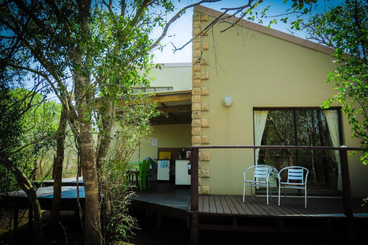 Umkhumbi Lodge Hluhluwe Luaran gambar